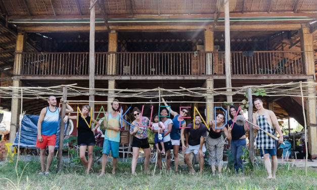 PERMACULTURA NO CAMBOJA: VOLUNTÁRIOS NA FAZENDA NAKUPENDA