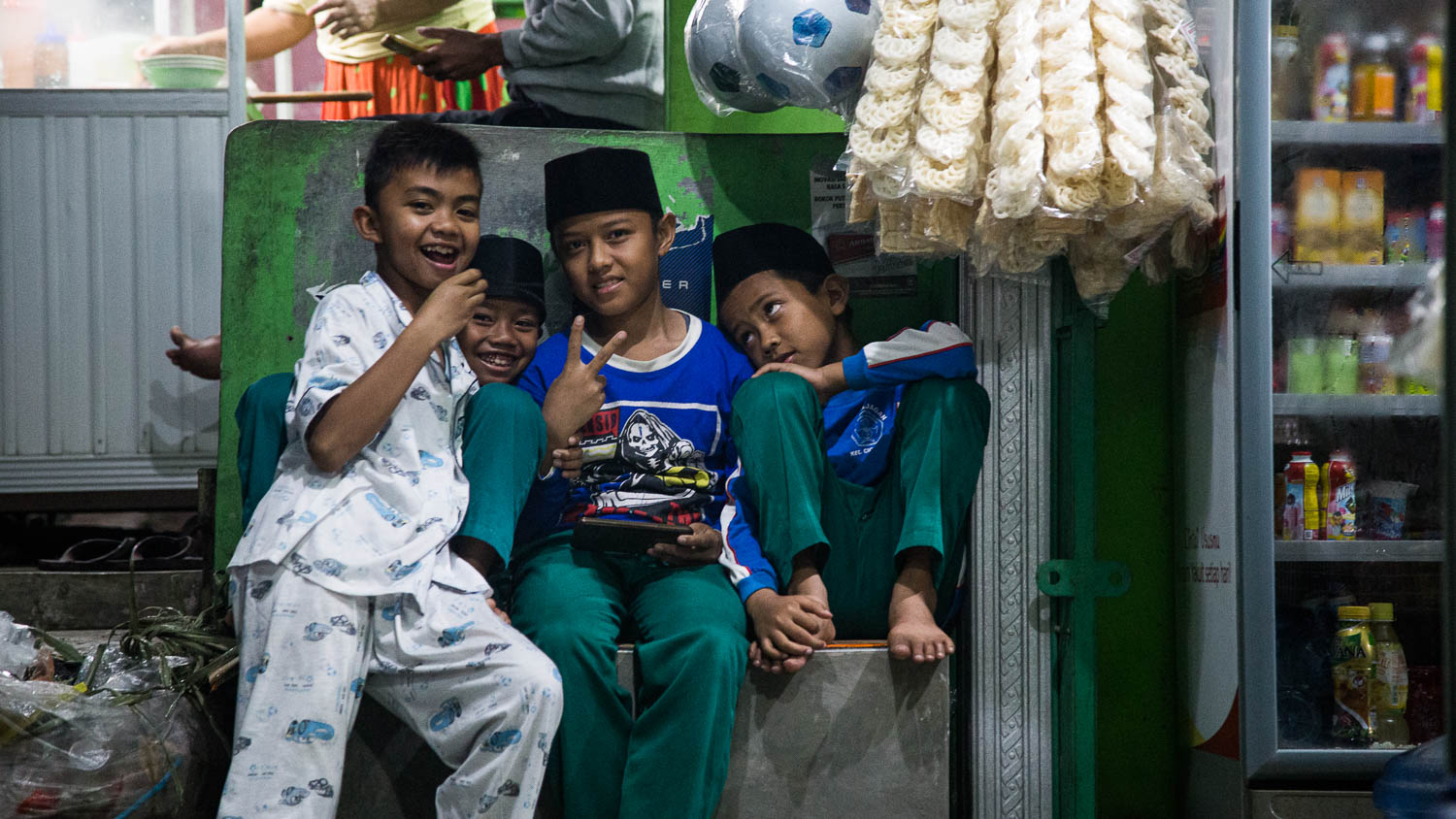 crianças na indonésia nossos vizinhos 