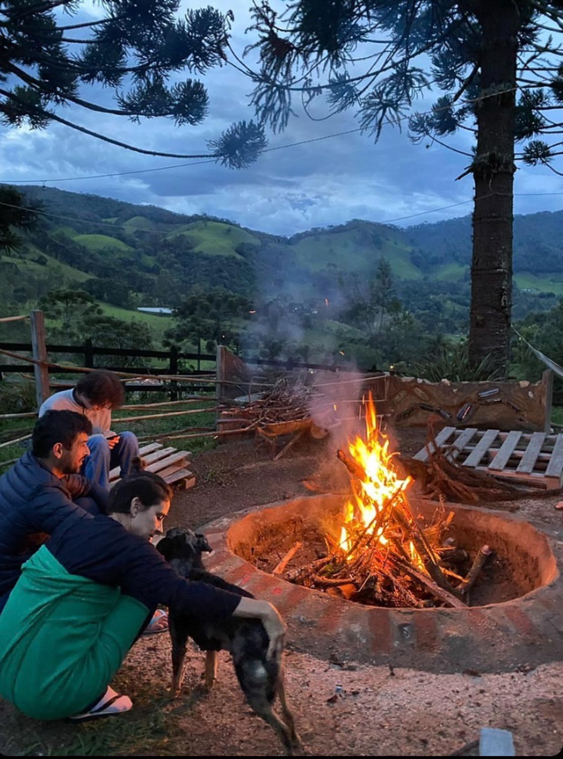 nós na fogueira com Pepa Mila